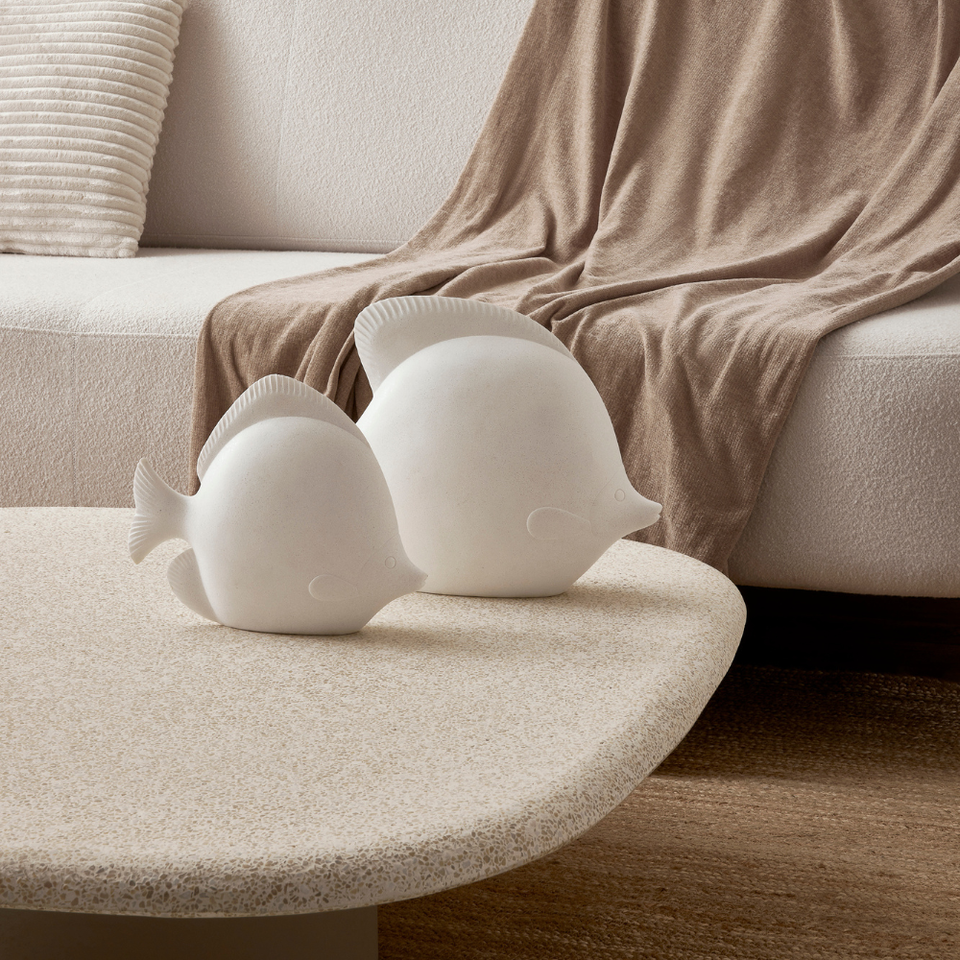 Escultura Peixe em Poliresina Off White 21x25x7cm Mart