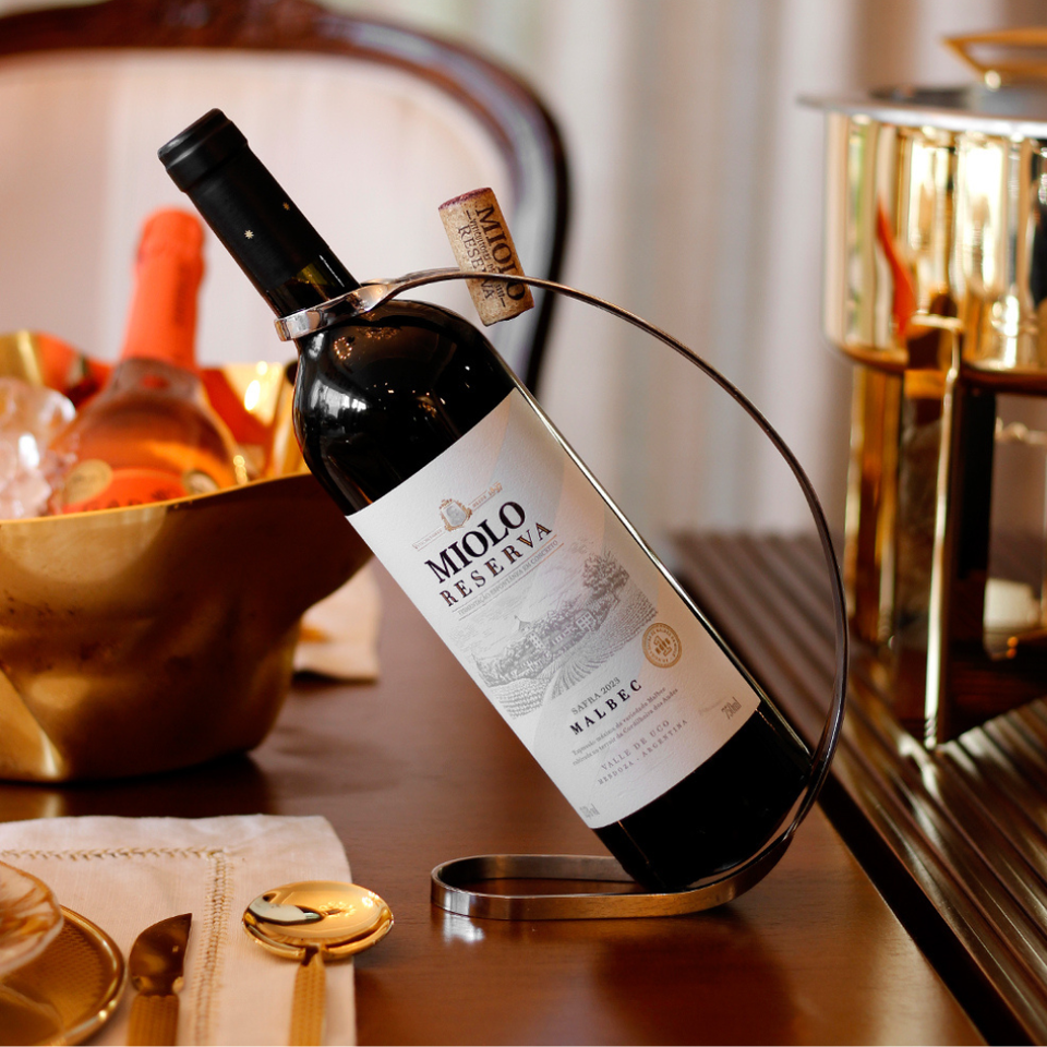 Suporte para Vinho Craquele Aço Inox Revestido em Prata Riva