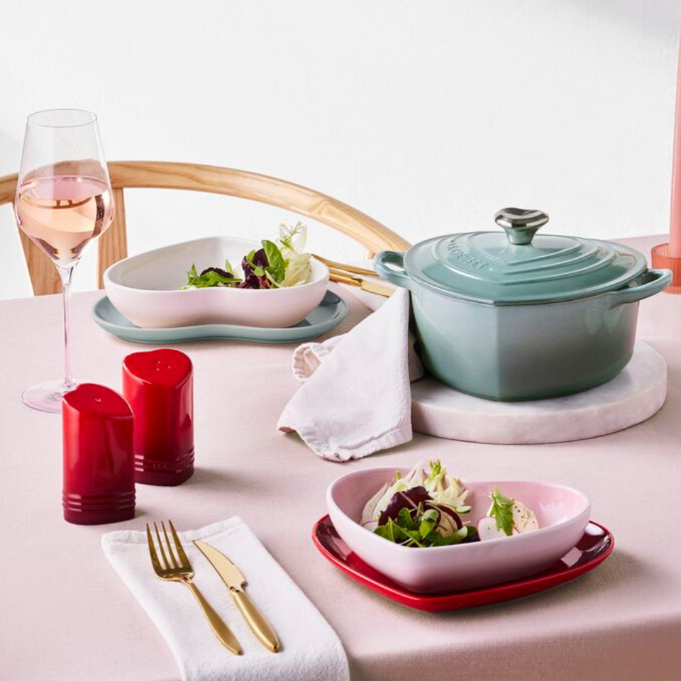 Bowl Cerâmica Sphere Seoul Coração Shell Pink 650ml Le Creuset