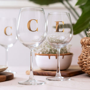 Taça Bordeaux Vinho 600ml em Cristal Ecológico Madison Letra Dourada Personalizável