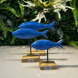 Escultura em Madeira Formato Peixe Listrado 25x22x5cm