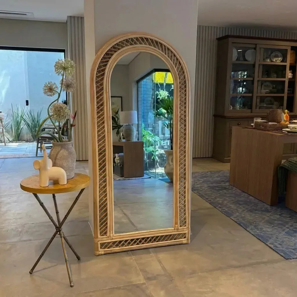 Espelho Moldura Arco Mandola Rattan Bahali 70x5x160cm