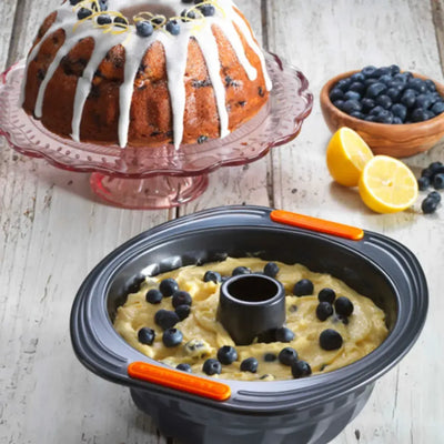 Forma Redonda Alta Vazada 22cm Metal Bakeware Le Creuset