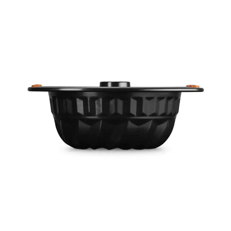 Forma Redonda Alta Vazada 22cm Metal Bakeware Le Creuset