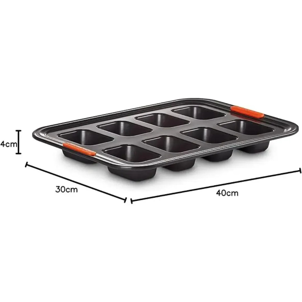 Forma para 8 Mini Pães Metal Bakeware Le Creuset