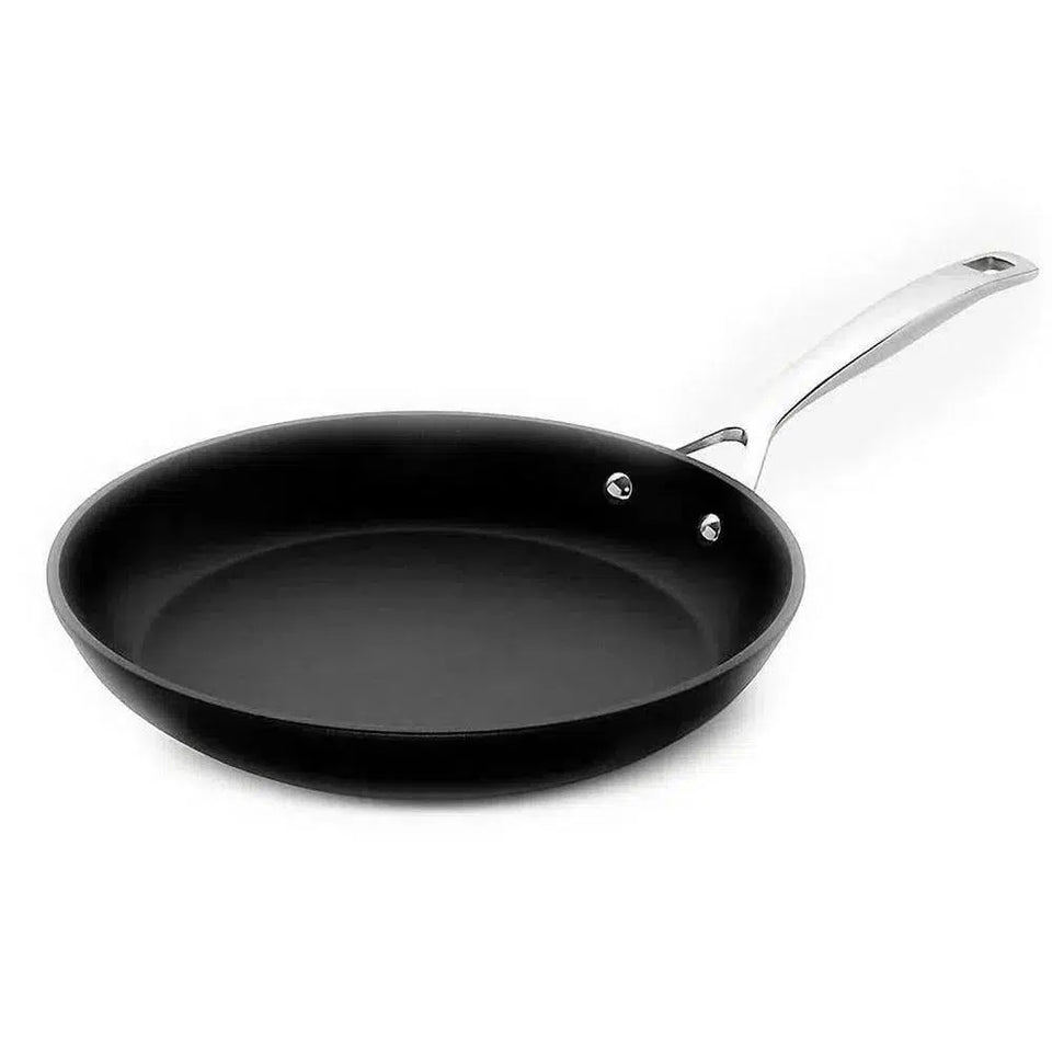 Frigideira Rasa 28cm TNS Pro Le Creuset