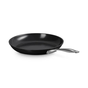 Frigideira Rasa Antiaderente 28cm ENSC Le Creuset
