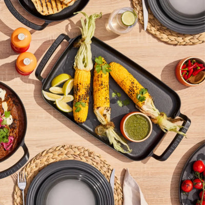 Grelha Retangular com Alças Alpine Matte Black 40cm Le Creuset