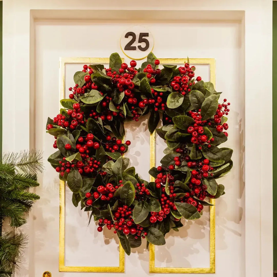 Guirlanda Decorativa Natal Barries e Folhagens Vermelha / Verde 71cm