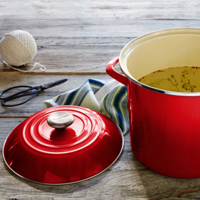 Stockpot Aço Esmaltado Vermelho Pegador Inox 7,6L 22cm Le Creuset