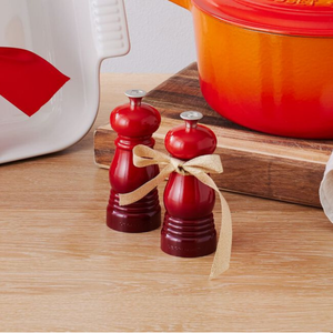 Kit com Moedores de Pimenta + Sal Vermelho 11cm Le Creuset