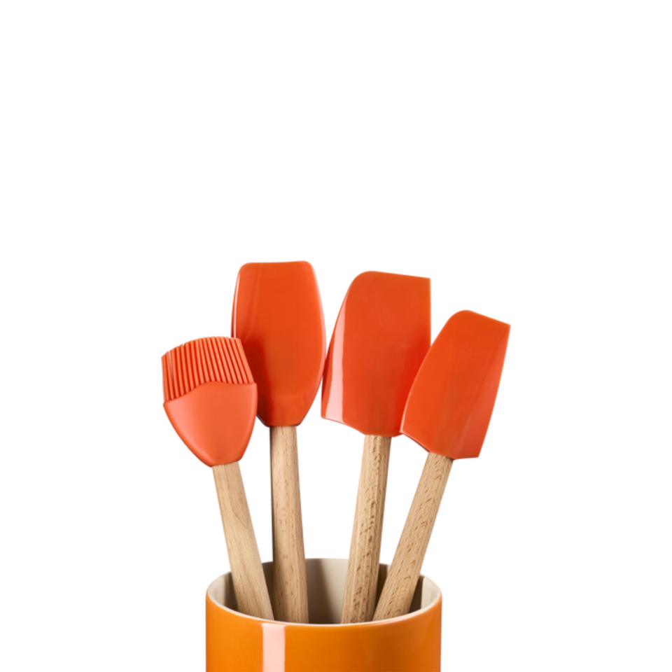 Kit 3 Espátulas e 1 Pincel de Silicone e Porta Utensílios Cerâmica Signature Laranja 1,1L Le Creuset