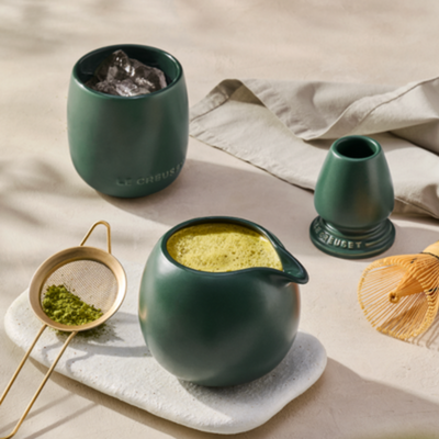 PRÉ-VENDA: Jarra Cerâmica Sphere Serenity Foret 440ml Le Creuset