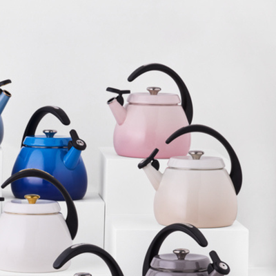 Chaleira Cloche 2,1L Shell Pink Le Creuset