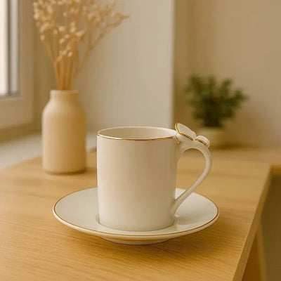 Jogo 4 Xícaras de Café com Pires New Bone China Papillon Borboleta Borda Dourada 100ml L'Hermitage