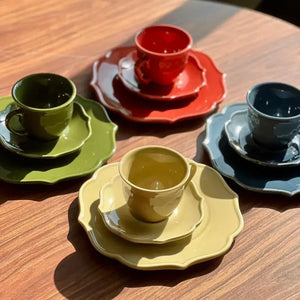 Jogo 4 Xícaras de Chá com Pires Cerâmica Aurora Colorida 150ml Scalla