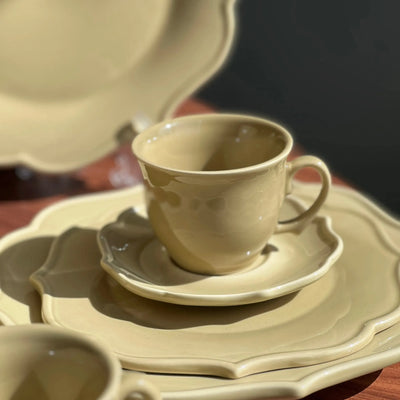 Jogo 4 Xícaras de Chá com Pires Cerâmica Aurora Off-White 150ml Scalla