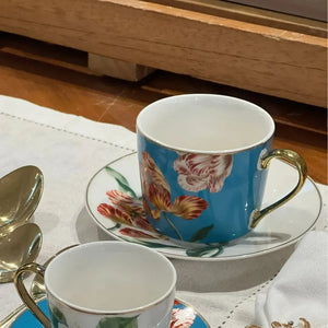 Jogo 4 Xícaras de Chá com Pires New Bone China Blummen Borda Dourada e Suporte 200ml L'Hermitage