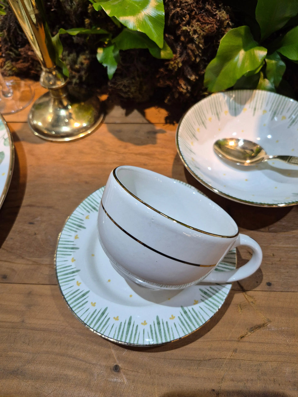 Jogo 6 Xícaras Chá Cerâmica Pires Donatella Filete Ouro 250ml Alleanza