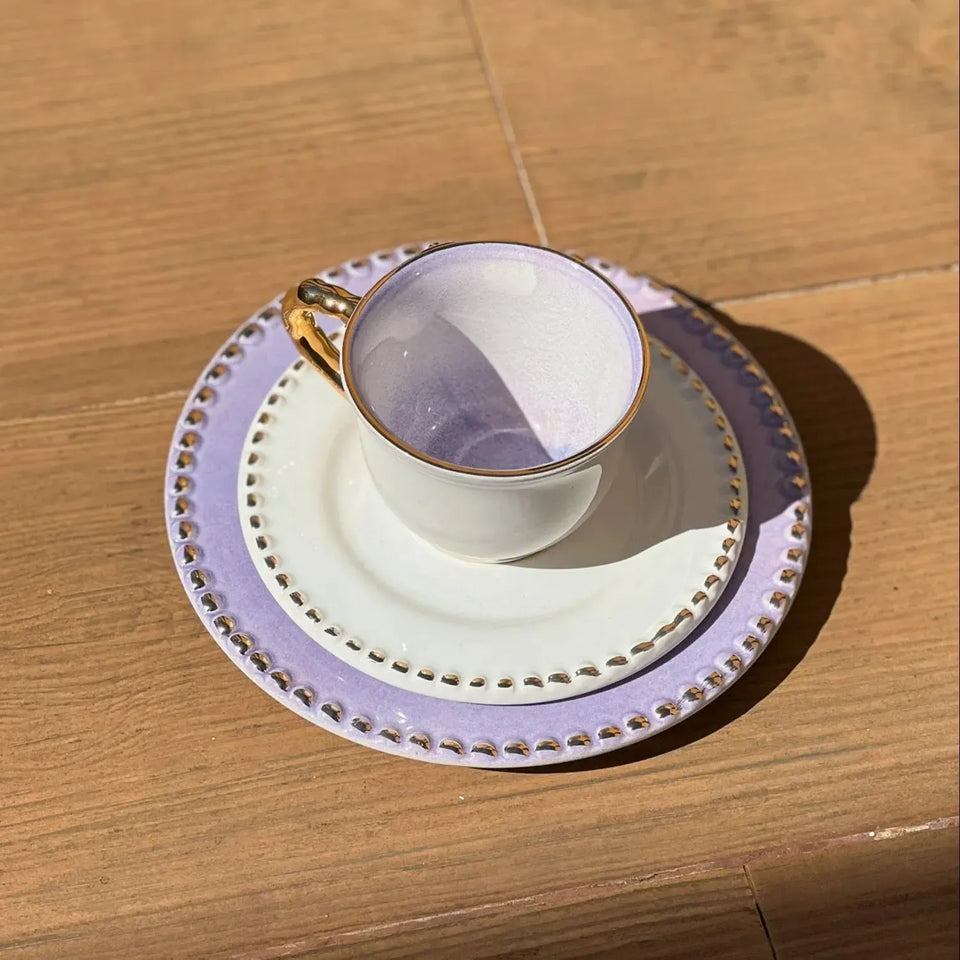Jogo 6 Xícaras de Café com Pires Cerâmica Brasilis Lilás com Filete em Ouro 100ml Scalla