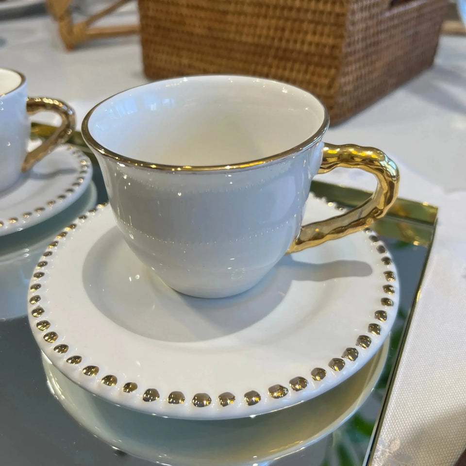 Jogo 6 Xícaras de Chá com Pires Cerâmica Brasilis Branco com Filete em Ouro 300ml Scalla