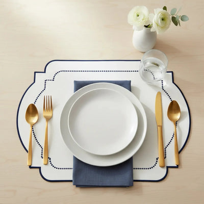 Jogo Americano Nylon Off White Bordado Azul Marinho