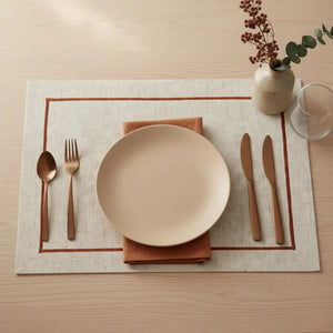 Jogo Americano Retangular Linho Off White Borda Terracota 38x52