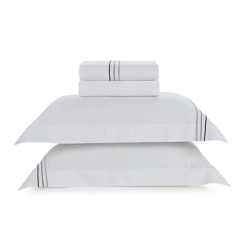 Jogo de Cama Queen Menfi 4 Pçs 200 Fios 100% Algodão Branco / Cinza Trussardi