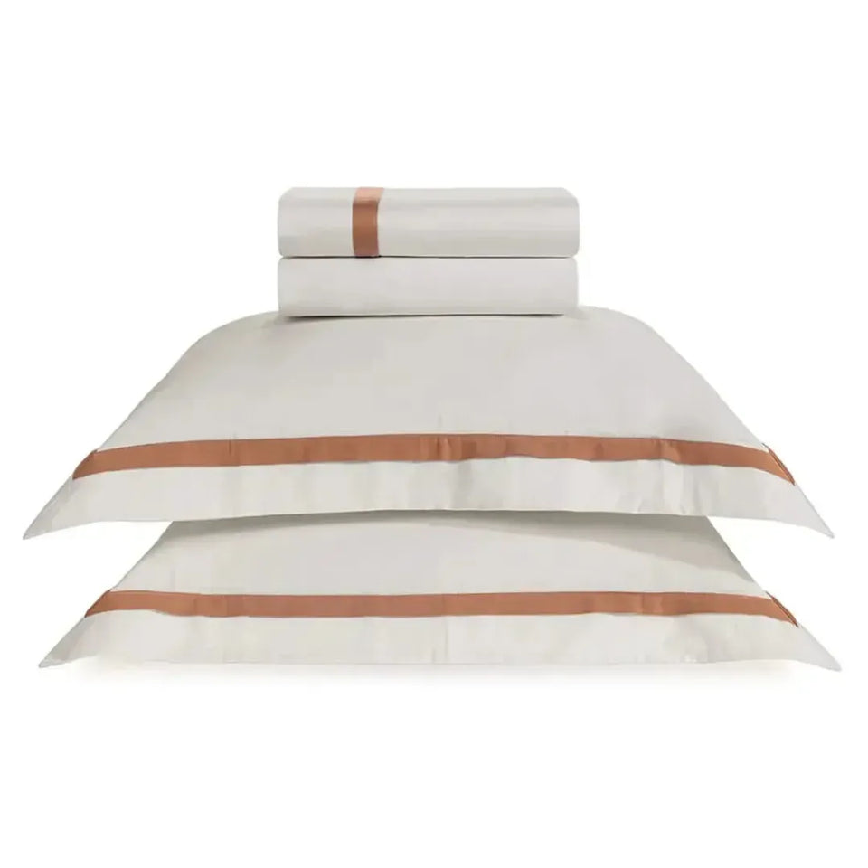 Jogo de Cama Queen Vercelli 4 Pçs 300 Fios 100% Algodão Egípcio Branco / Solare Trussardi