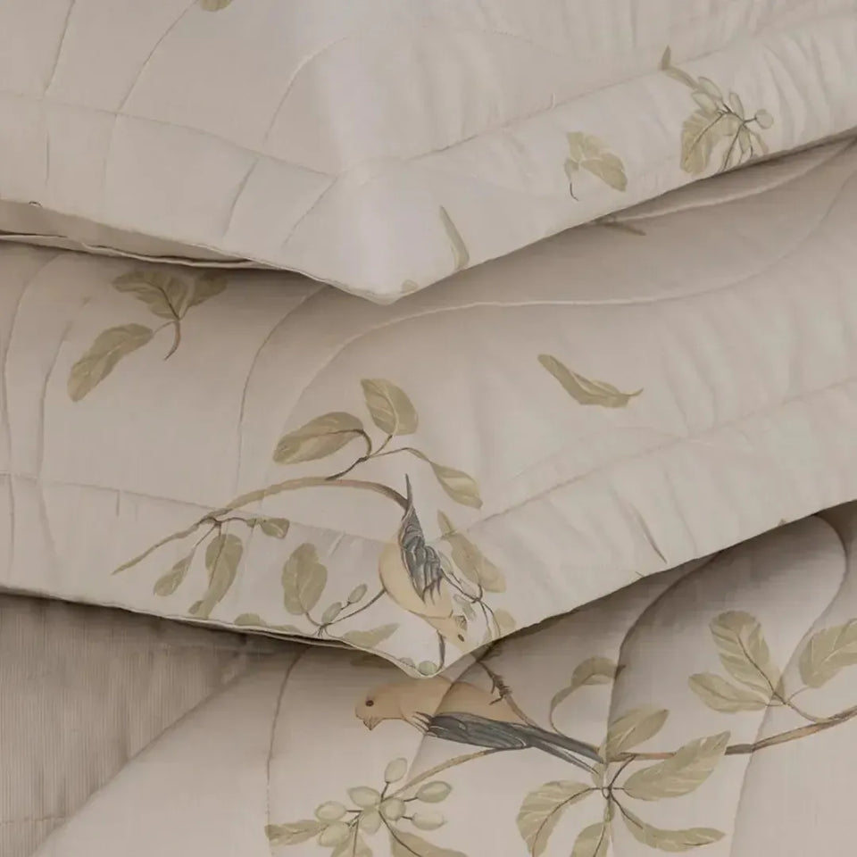 Jogo de Colcha Casal Pittori 3 Pçs 300 Fios Cetim 100% Algodão Egípcio Trussardi