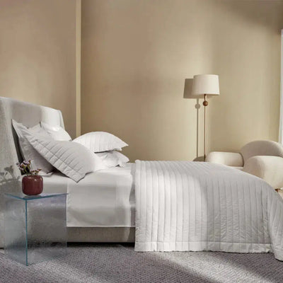 Jogo de Colcha Queen Monteleone 3 Pçs 200 Fios Percal 100% Algodão Branco Trussardi