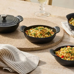 Kit 4 Mini Caçarolas Buffet com Tampa Gourmand Matte Black 300ml 13cm Le Creuset