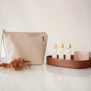 Kit Necessaire Banho Ficos Trussardi