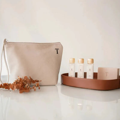 Kit Necessaire Banho Ficos Trussardi