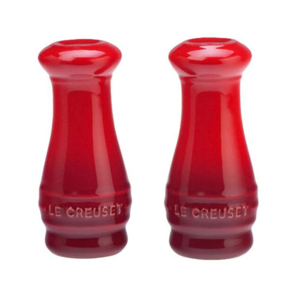 Kit com Saleiro & Pimenteiro Cerâmica Vermelho 110ml Le Creuset