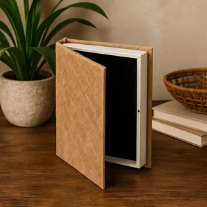Livro Caixa Marrom 28x20x4cm Mart