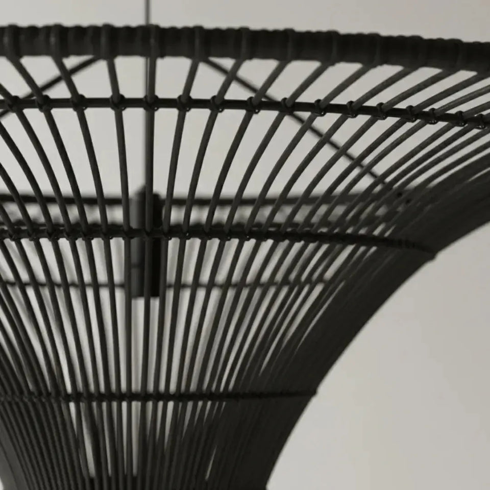 Luminária Artesanal Rattan Preta Liora 150x43cm Bahali