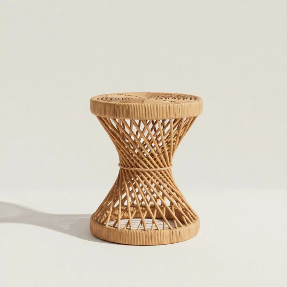 Mesa Lateral Mandola Redonda em Rattan Trançado Bahali 35x45cm