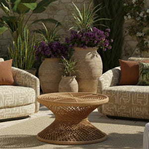 Mesa Lateral Mandola Redonda em Rattan Trançado Bahali 70x43cm