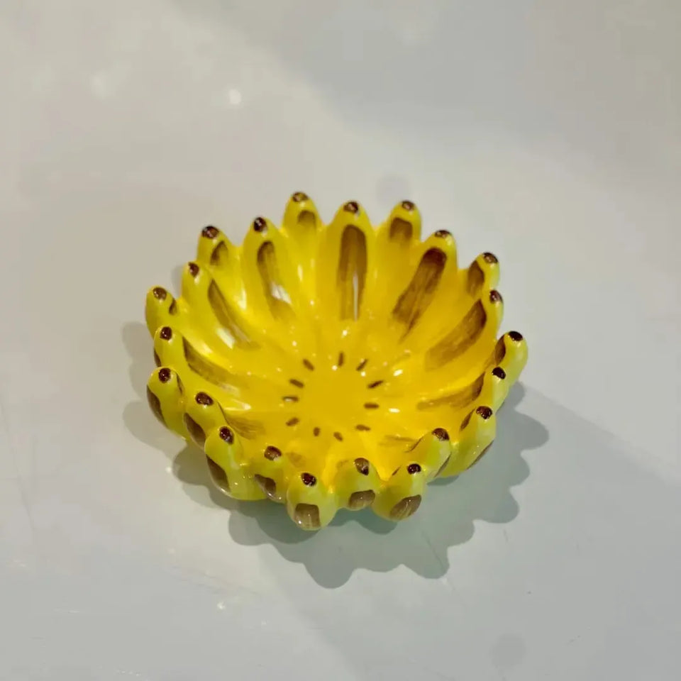 Mini Fruteira Banana Cerâmica Amarelo Lima 6,5x14,5cm Maison Blanche