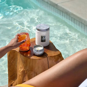 Mini Vela Voluspa Lata Tahitian Coconut Vanilla 25 Horas