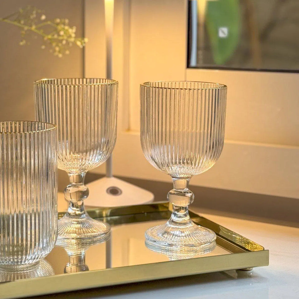 OUTLET: Jogo 2 Taças para Vinho Vidro Cristalino Borda Dourada Lines 380ml