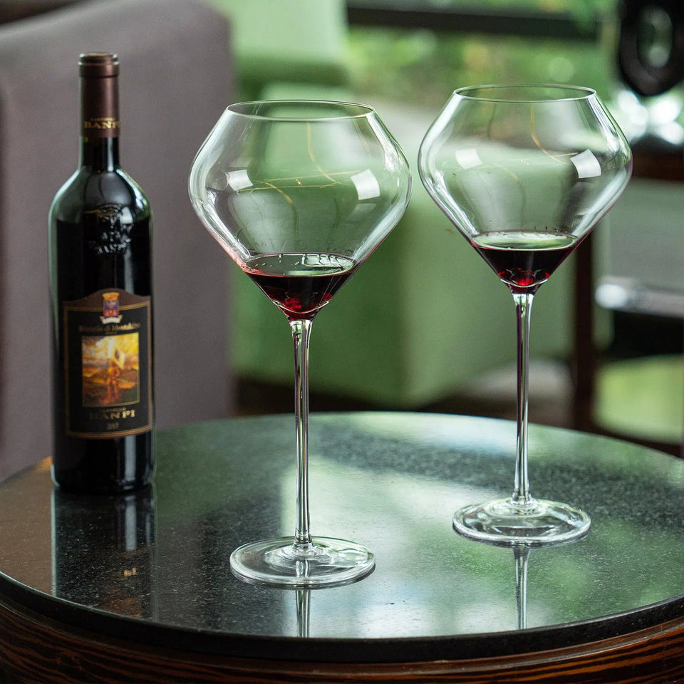 OUTLET: Kit com 2 Taças para Vinho em Cristal Linha Massimo Lungo 1300ml Artevino