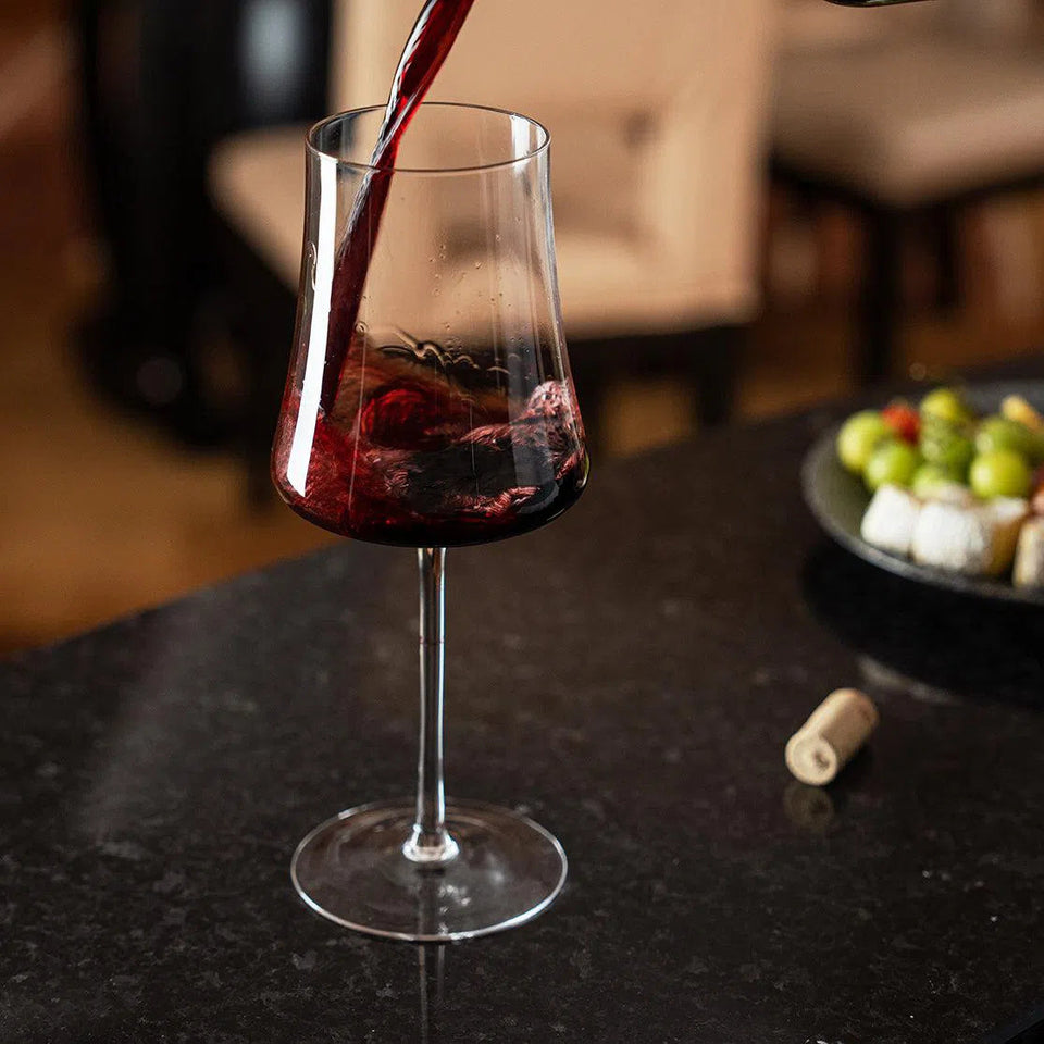 OUTLET: Kit com 4 Taças para Vinho em Cristal Sommelier 760ml Haste Longa