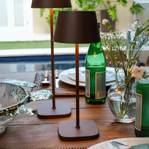OUTLET: Luminária Portátil de Mesa Corten Marcella Mini
