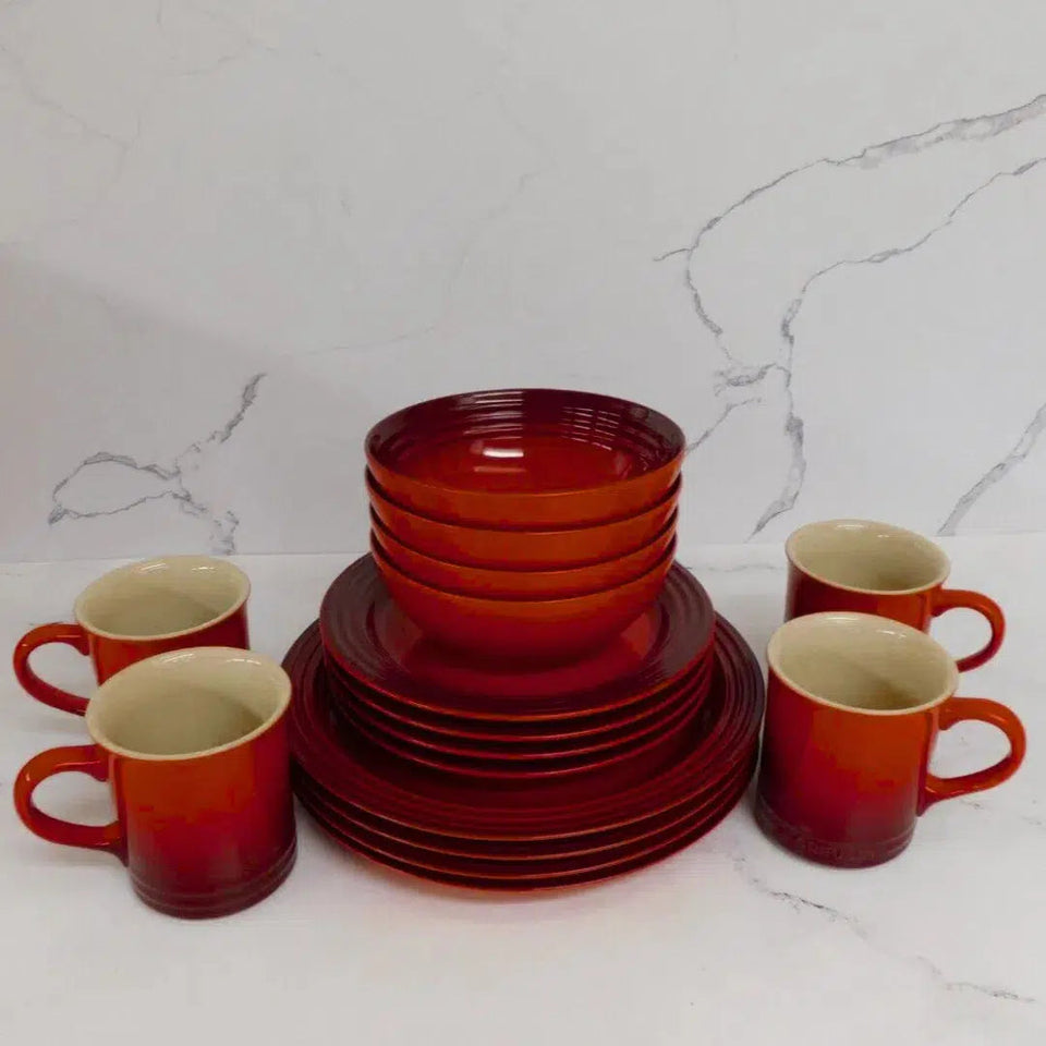 PRÉ-VENDA: Aparelho de Jantar Cerâmica Vancouver 16 Peças Vermelho Le Creuset