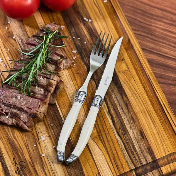 PRÉ-VENDA: Faqueiro Laguiole Luxo Marfim 12 Peças