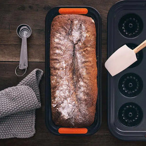 PRÉ-VENDA: Forma Retangular Funda para Pão 30cm Metal Bakeware Le Creuset