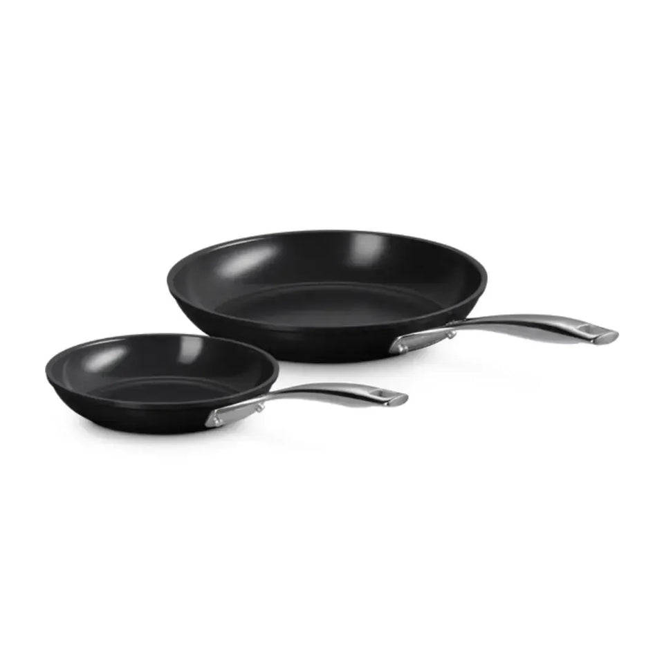 PRÉ-VENDA: Jogo 2 Frigideiras Rasas Antiaderente 20cm e 26cm ENSC Le Creuset