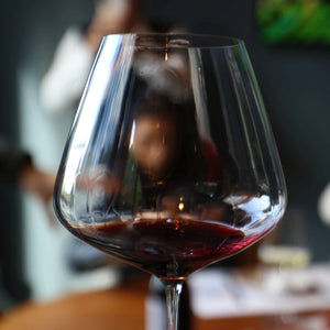 PRÉ-VENDA: Jogo 2 Taças Mozart em Puro Cristal para Vinho Tinto Vale dos Vinhedos Expert 890ml